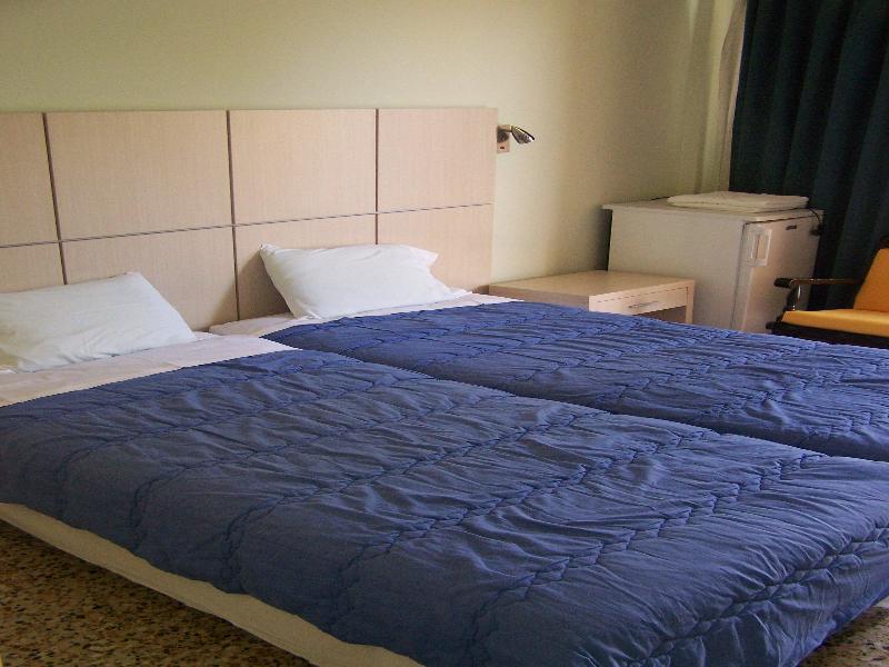 Avaton Hotel Lygourio Extérieur photo